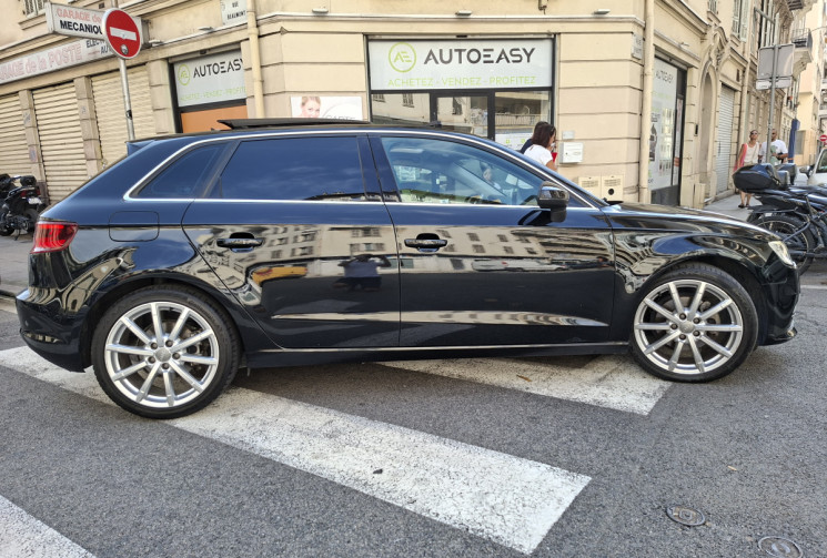 Audi A3 SPORTBACK 2.0 TDI 150 AMBITION LUXE toit ouvrant DISTRI OK