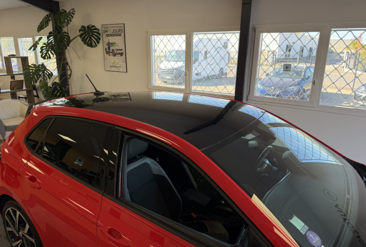 Volkswagen Polo GTI 2.0 TFSI DSG6 200 GTI / SUIVI D'ENTRETIEN COMPLET / INTERIEUR CUIR / ALCANTARA