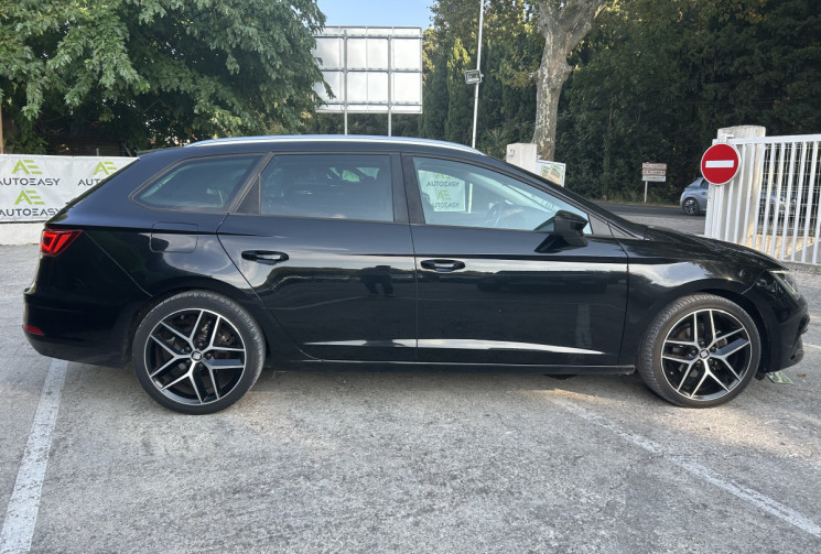 SEAT LEON ST 2.0 TDI 150 FR DSG6 / Toit Ouvrant / Carplay / Caméra / Keyless