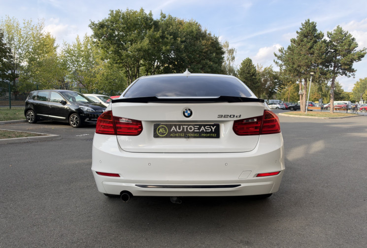 BMW Série 3 (F30) 320D 184 SPORT