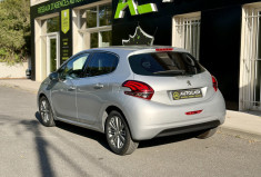 Peugeot 208 1.2 THP Allure 110 cv / 35 500 km / FULL Entretien PEUGEOT / Radar de recul