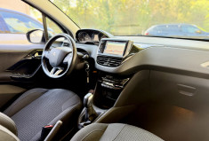 Peugeot 208 1.2 THP Allure 110 cv / 35 500 km / FULL Entretien PEUGEOT / Radar de recul