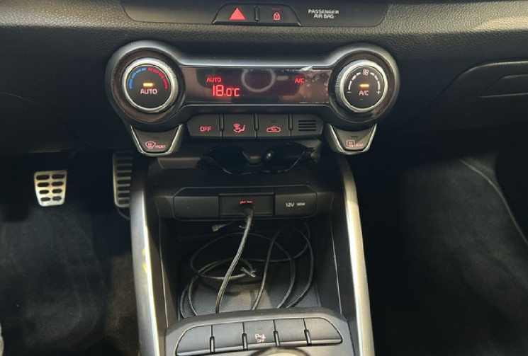 Kia STONIC 1.0 T-GDi 100 ch DCT7 GT Line
