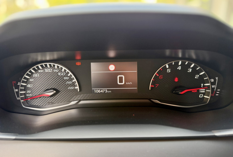 Peugeot 208 1.5 Blue HDi Active Business 100 cv / CarPlay / Radar de recul / 