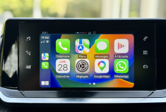 Peugeot 208 1.5 Blue HDi Active Business 100 cv / CarPlay / Radar de recul / 