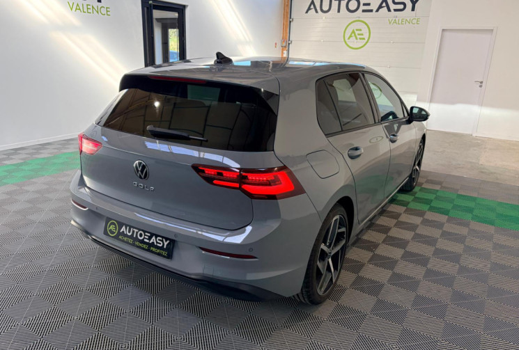 Volkswagen Golf 8 VIII-2.0 TDI 150 CV - TOIT OUVRANT - SIEGE CHAUFFANT