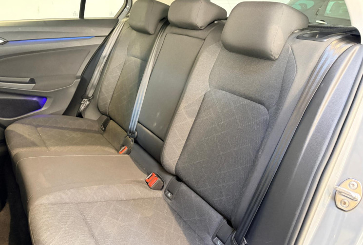 Volkswagen Golf 8 VIII-2.0 TDI 150 CV - TOIT OUVRANT - SIEGE CHAUFFANT