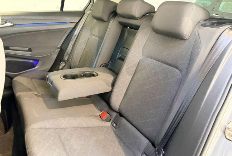 Volkswagen Golf 8 VIII-2.0 TDI 150 CV - TOIT OUVRANT - SIEGE CHAUFFANT