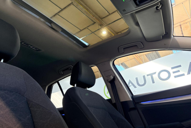 Volkswagen Golf 8 VIII-2.0 TDI 150 CV - TOIT OUVRANT - SIEGE CHAUFFANT