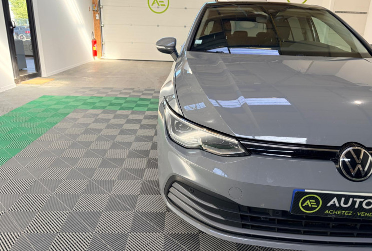 Volkswagen Golf 8 VIII-2.0 TDI 150 CV - TOIT OUVRANT - SIEGE CHAUFFANT