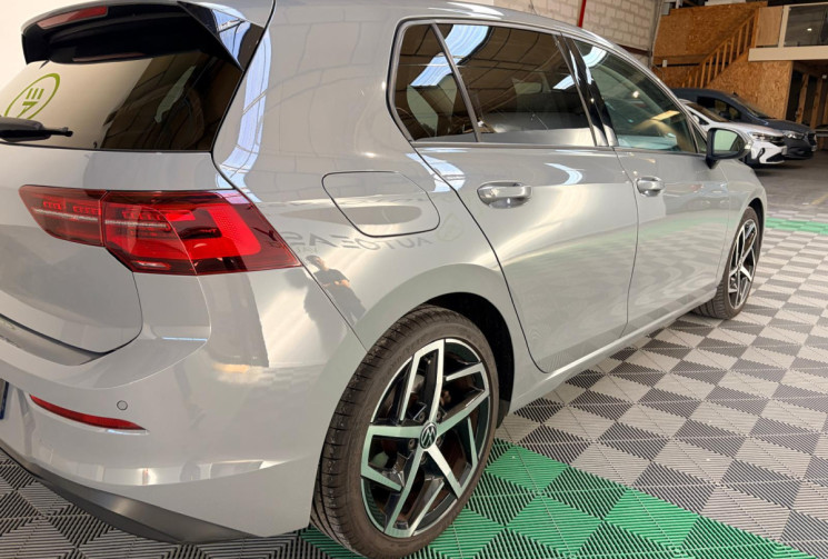 Volkswagen Golf 8 VIII-2.0 TDI 150 CV - TOIT OUVRANT - SIEGE CHAUFFANT