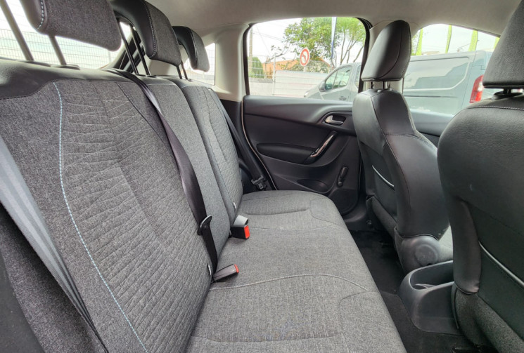 Citroën C3  1.6 BlueHDi 100/ CONFORT BUSINESS / GARANTIE 12 MOIS