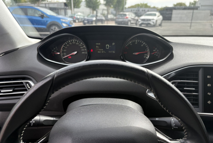 Peugeot 308 1.6 HDI 120 allure sw Boite auto