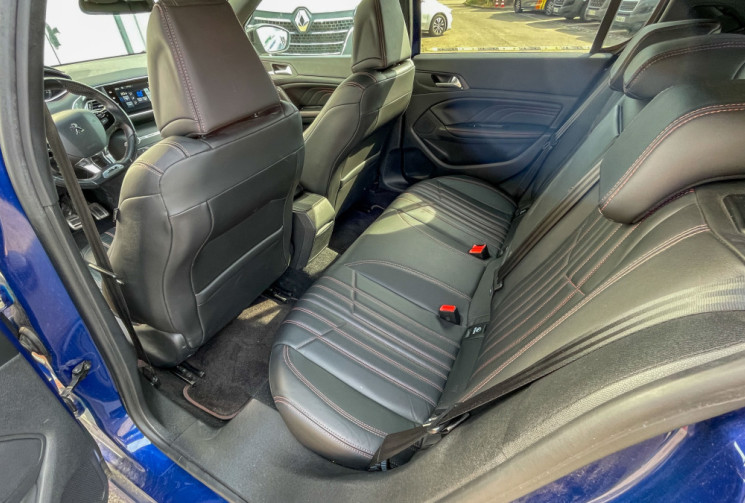 Peugeot 308 GT 1.6 THP 205 cv  MOTEUR A CHAINE CUIR CHAUFFANT MASSANT CAM DENON CARNET  