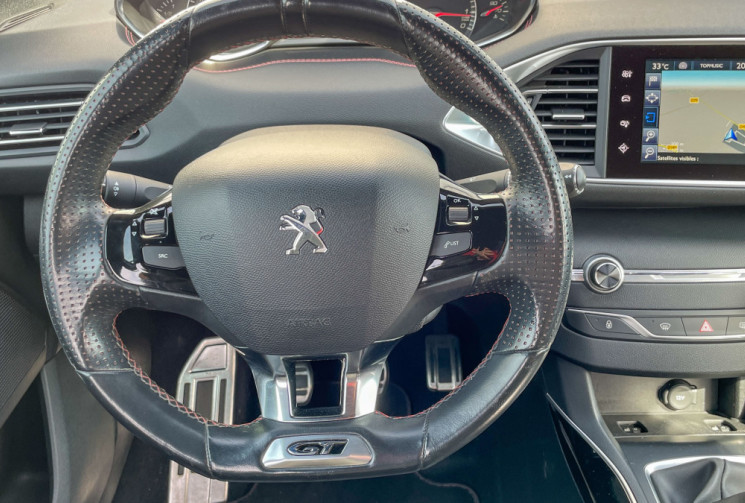 Peugeot 308 GT 1.6 THP 205 cv  MOTEUR A CHAINE CUIR CHAUFFANT MASSANT CAM DENON CARNET  