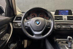 BMW Série 3 F30 318d BVA / TOIT PANO OUVRANT / ATTELAGE ÉLEC. / ACCÈS CONFORT / CHAÎNE CHANGÉE