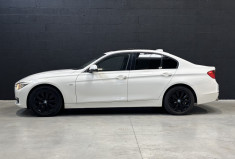 BMW Série 3 F30 318d BVA / TOIT PANO OUVRANT / ATTELAGE ÉLEC. / ACCÈS CONFORT / CHAÎNE CHANGÉE