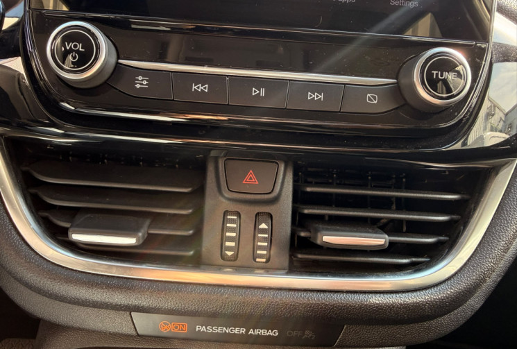 Ford Fiesta VII 5 portes 1.0 SCTi S&S 100 CV * Boîte auto * Clim * Carplay