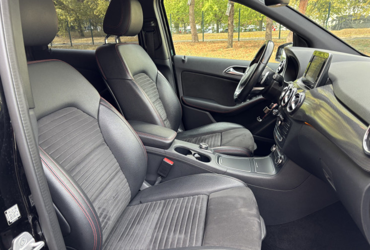 Mercedes Classe B  180 D AMG Line