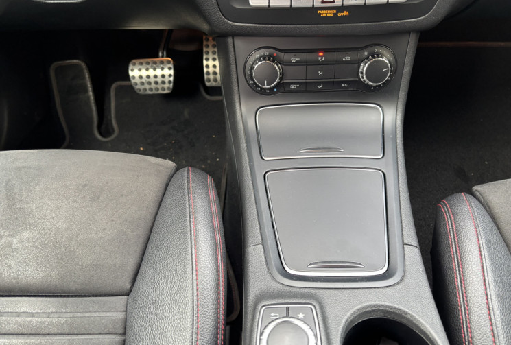Mercedes Classe B  180 D AMG Line