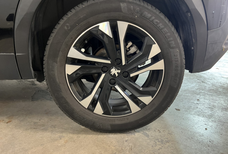 Peugeot 2008  1.5 BLUE-HDI EAT8 130 ALLURE / ENTRETIEN PEUGEOT