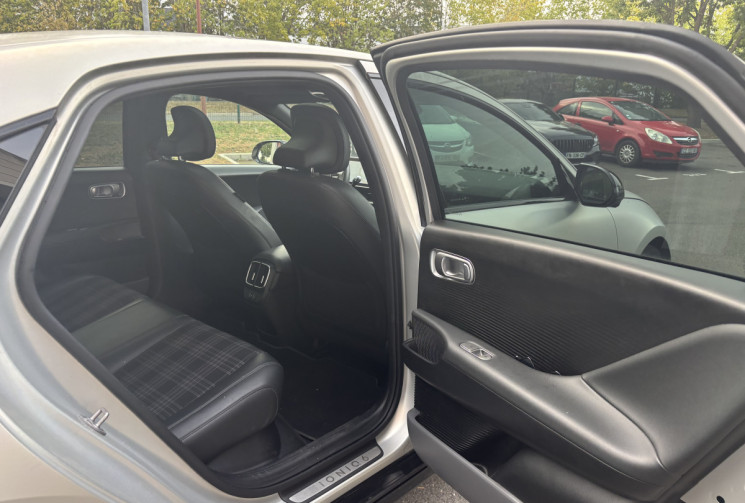 Hyundai Ioniq 6 325