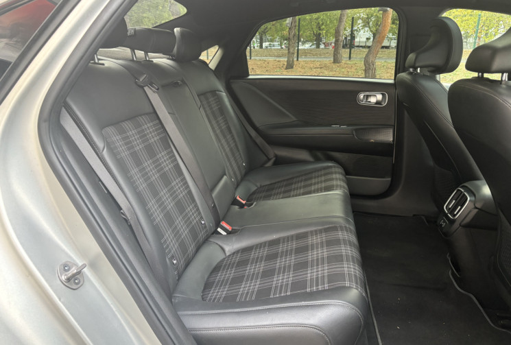 Hyundai Ioniq 6 325