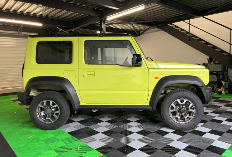 Suzuki Jimny  1.5 VVT 102 ch ALLGRIP PACK - 4 places - GPS / Ecran tactile