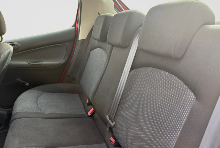 Peugeot 206+ 1.4 i 75ch