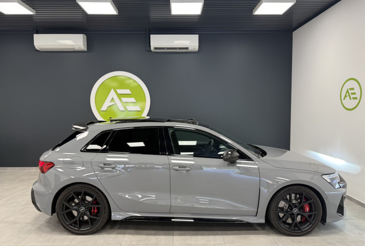 Audi RS3 SPORTBACK 2.5 TFSI 400 • GRIS NARDO • BAQUETS • SONOS • MATRIX LED • 280 km/h •