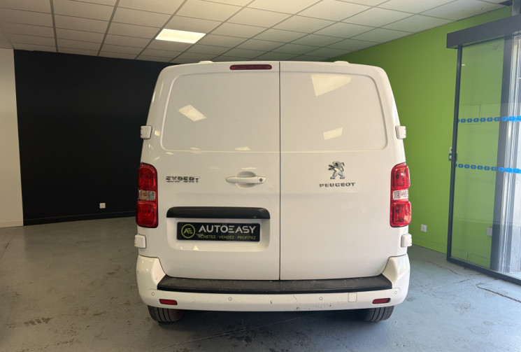 Peugeot Expert 2.0 BLUE HDI 122 CV TAILLE M 