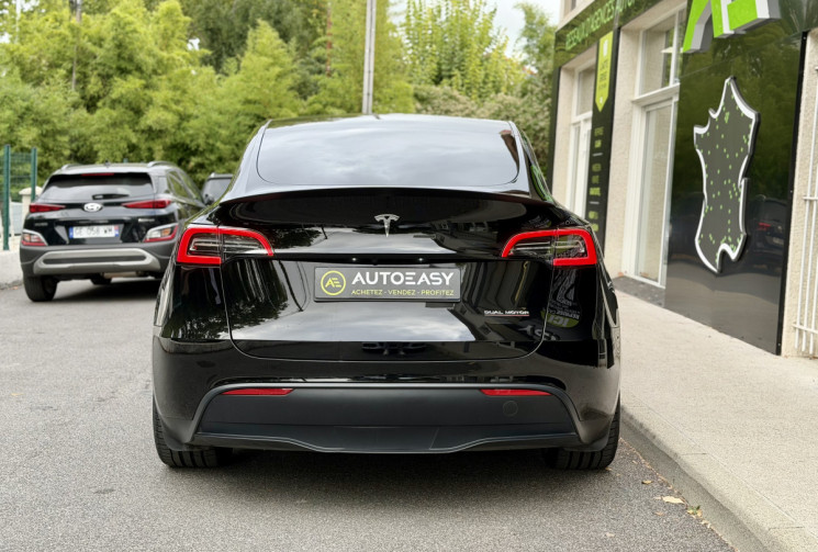 Tesla Model Y Performance 514 ch AWD DUAL MOTOR Maximum Range / Full Black / Ecran Carplay / 