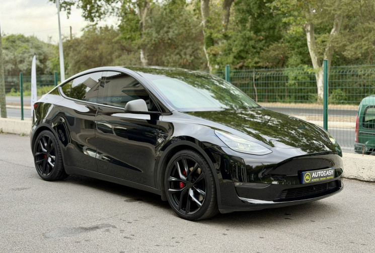 Tesla Model Y Performance 514 ch AWD DUAL MOTOR Maximum Range / Full Black / Ecran Carplay / 