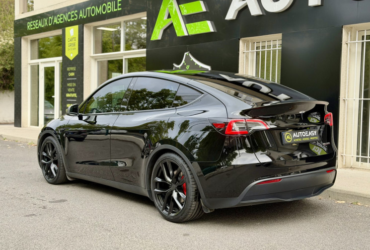 Tesla Model Y Performance 514 ch AWD DUAL MOTOR Maximum Range / Full Black / Ecran Carplay / 
