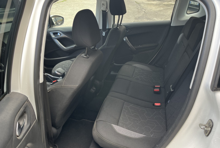 Peugeot 2008 1.2 THP 110 ALLURE