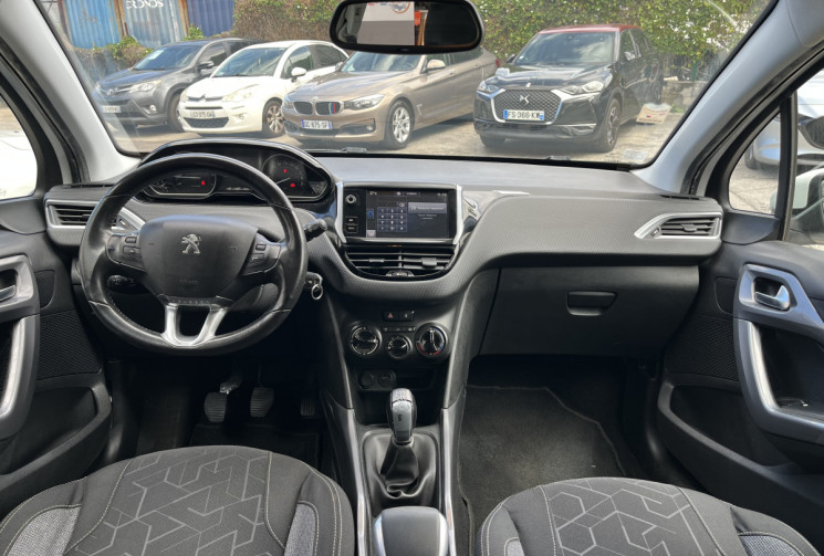 Peugeot 2008 1.2 THP 110 ALLURE