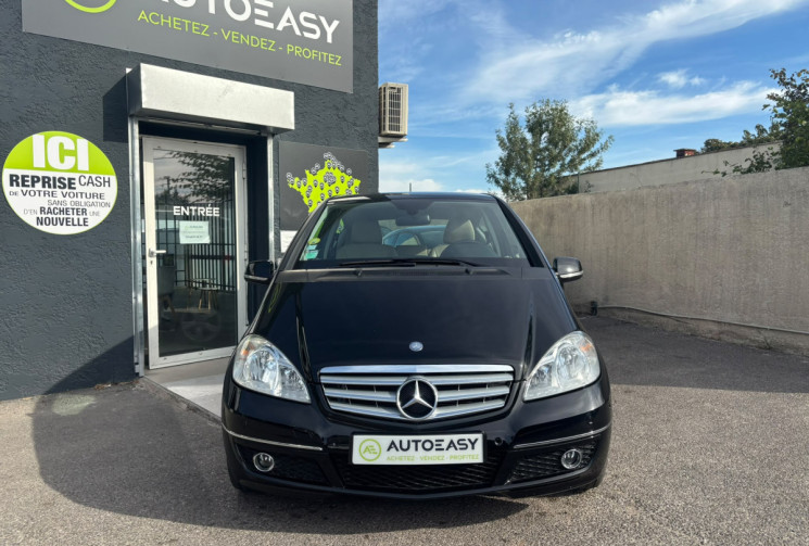 Mercedes Classe A 150 95 CV AVANTGARDE / BOITE AUTO / EXCELLENT ÉTAT / 89000 KMS D'ORIGINE