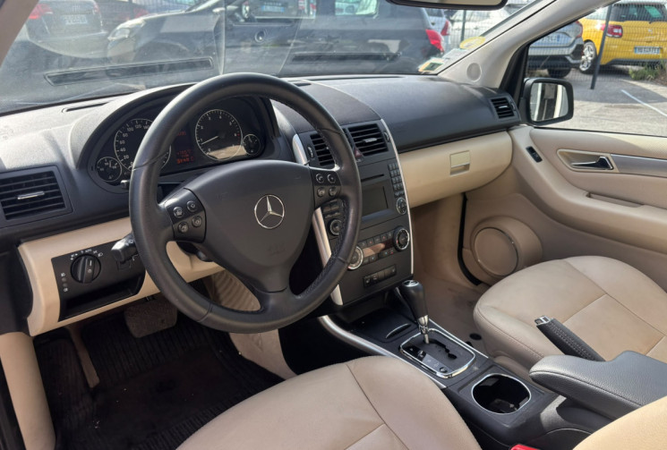 Mercedes Classe A 150 95 CV AVANTGARDE / BOITE AUTO / EXCELLENT ÉTAT / 89000 KMS D'ORIGINE