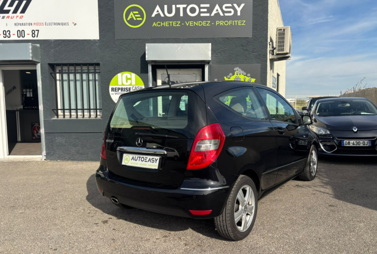 Mercedes Classe A 150 95 CV AVANTGARDE / BOITE AUTO / EXCELLENT ÉTAT / 89000 KMS D'ORIGINE