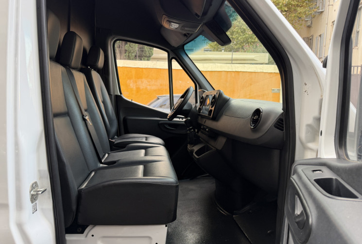 Mercedes Sprinter L2H1 311CDI 2.2 D 16V 114 cv Origine France 1er main / CARPLAY / CAMERA / CLIM / 