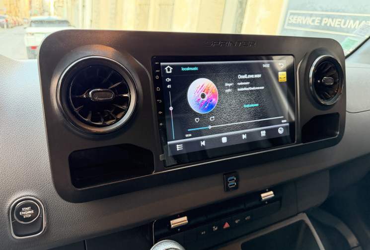 Mercedes Sprinter L2H1 311CDI 2.2 D 16V 114 cv Origine France 1er main / CARPLAY / CAMERA / CLIM / 