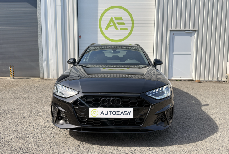Audi A4 Avant Competition 40 TFSI 204 S tronic – Pack son BO - Pack Black - noir Mythic 