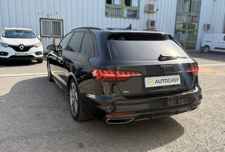 Audi A4 Avant Competition 40 TFSI 204 S tronic – Pack son BO - Pack Black - noir Mythic 
