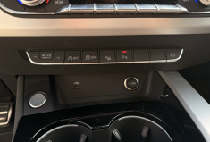 Audi A4 Avant Competition 40 TFSI 204 S tronic – Pack son BO - Pack Black - noir Mythic 