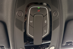 Audi A4 Avant Competition 40 TFSI 204 S tronic – Pack son BO - Pack Black - noir Mythic 