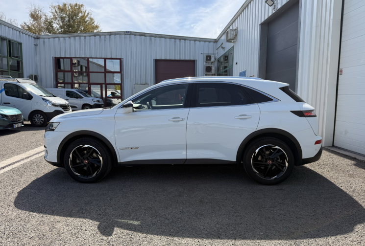 DS DS 7 Crossback 180ch Performance Line * régulateur adaptatif * carplay * excellent état *
