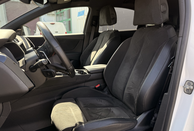 DS DS 7 Crossback 180ch Performance Line * régulateur adaptatif * carplay * excellent état *