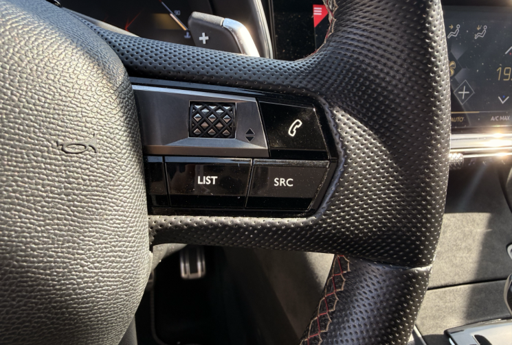 DS DS 7 Crossback 180ch Performance Line * régulateur adaptatif * carplay * excellent état *