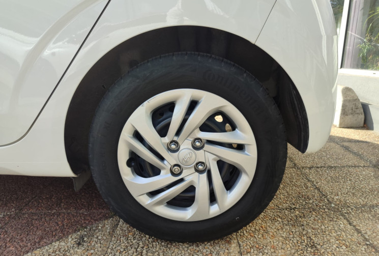 Hyundai I10 III (AC3) 1.0 i 12V 67 cv - 1 ere Main