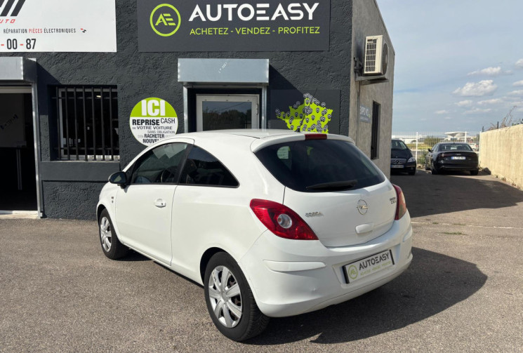 Opel Corsa 1.3 CDTI75 FAP Edition 3p Clim / bon état général / CT ok / Révisée / Garantie 